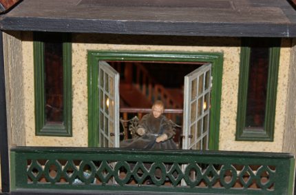 The Manor Hall Dollhouse has Guests!